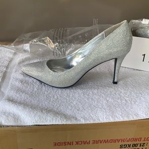 Ladies heels
